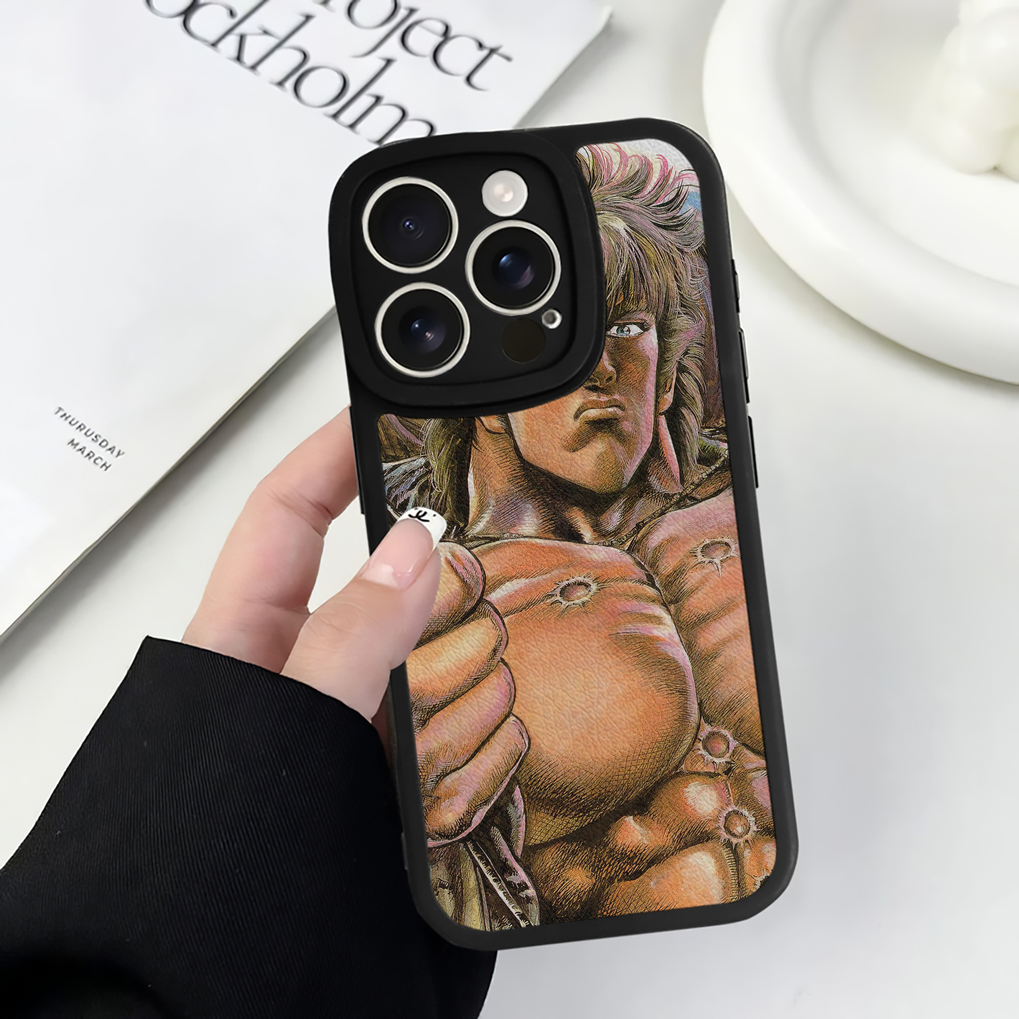 （画像用） 北斗の拳 Fist of the North Star 【iPhone 16シリーズ対応】シリコンスマホケース（レザー調） 材質：シリコン